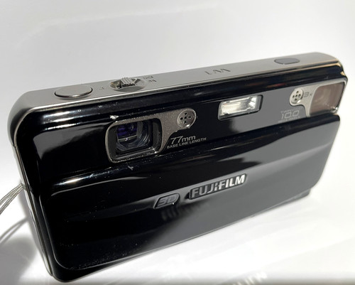 Fujifilm finepix real w1 - fujifilm,